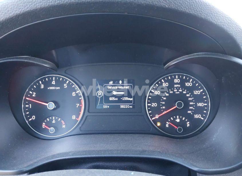 Photo 15 of 2018 Kia Optima LX (VIN 5XXGT4L30JG229328)