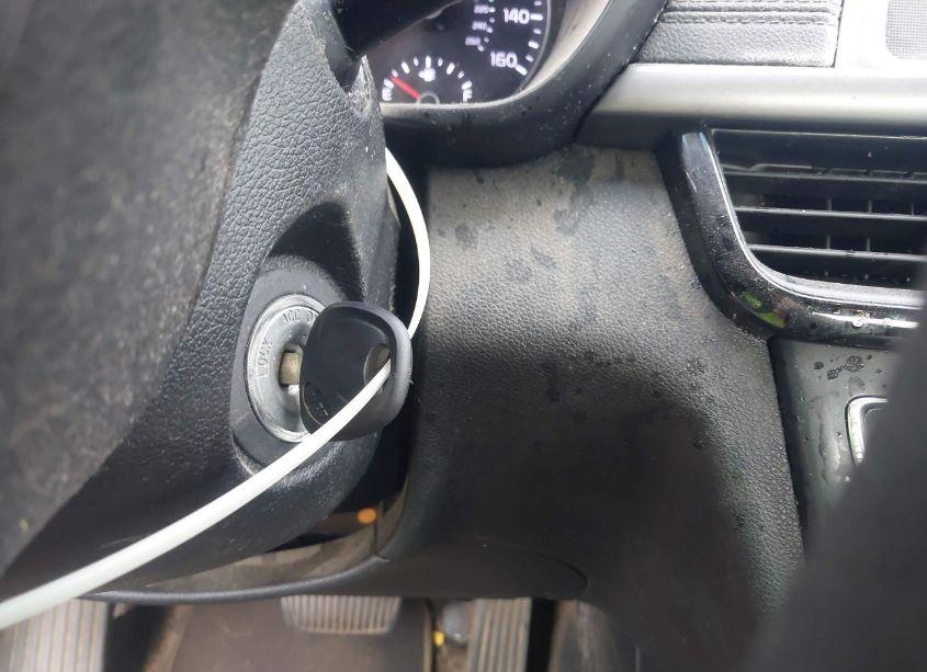 Photo 11 of 2018 Kia Optima LX (VIN 5XXGT4L30JG232570)