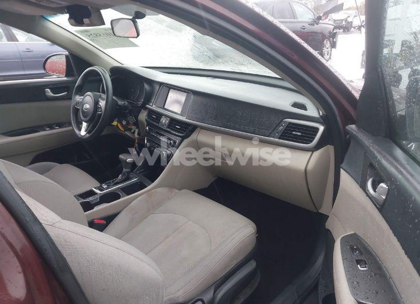 Photo 5 of 2018 Kia Optima LX (VIN 5XXGT4L30JG232584)