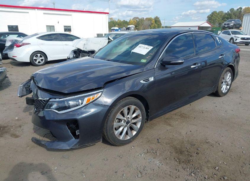 Photo 2 of 2018 Kia Optima S (VIN 5XXGT4L30JG247859)