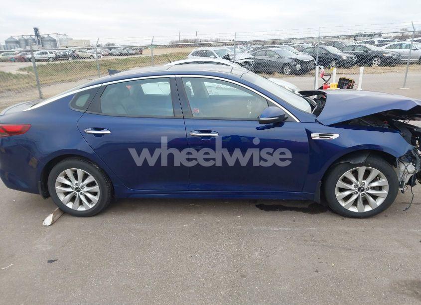 Photo 14 of 2018 Kia Optima S (VIN 5XXGT4L30JG249501)