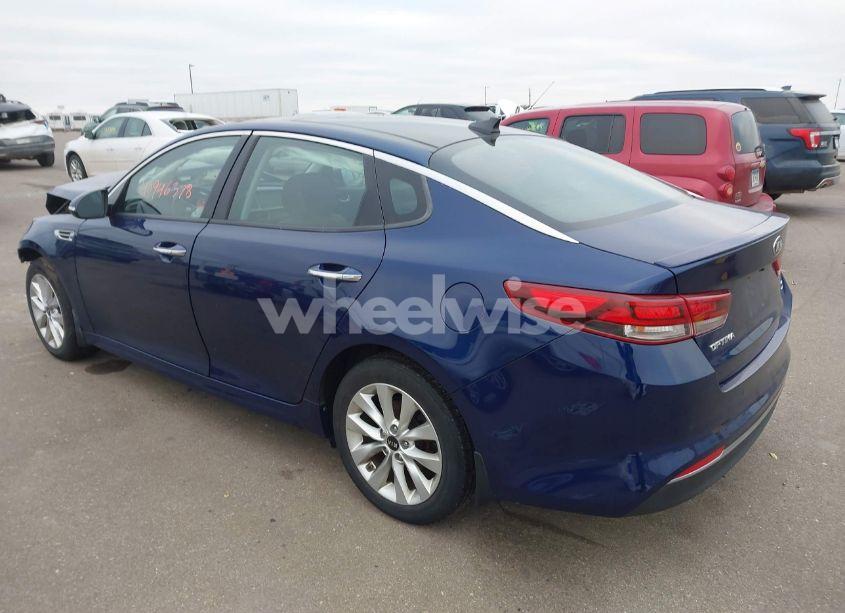 Photo 3 of 2018 Kia Optima S (VIN 5XXGT4L30JG249501)