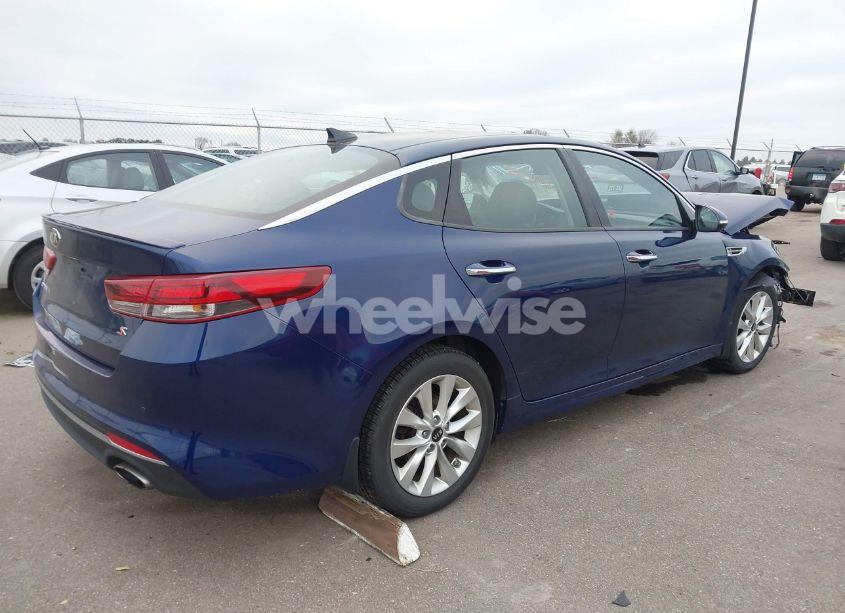 Photo 4 of 2018 Kia Optima S (VIN 5XXGT4L30JG249501)