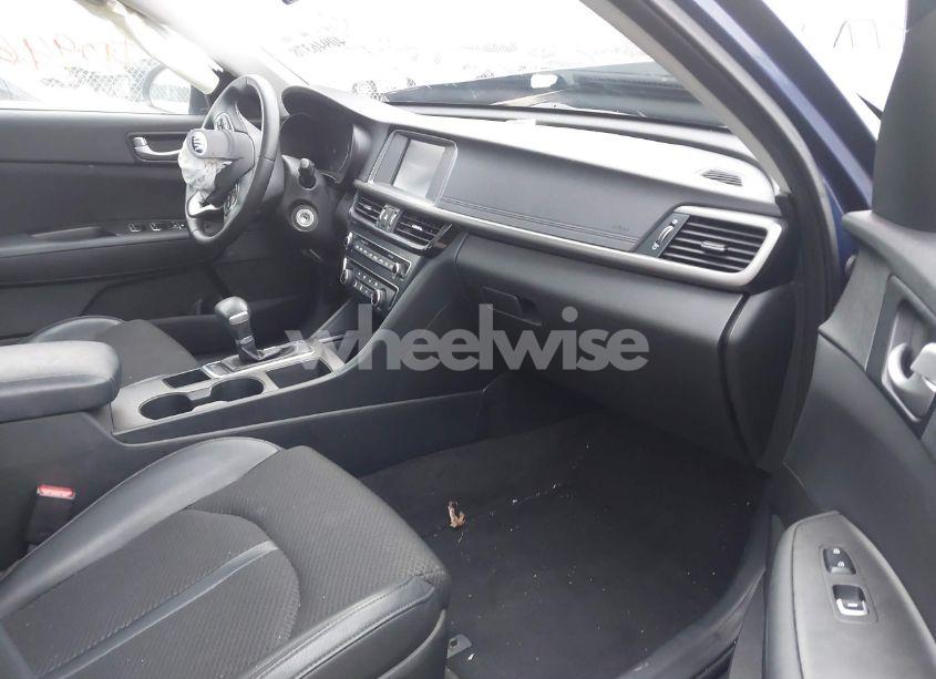 Photo 5 of 2018 Kia Optima S (VIN 5XXGT4L30JG249501)