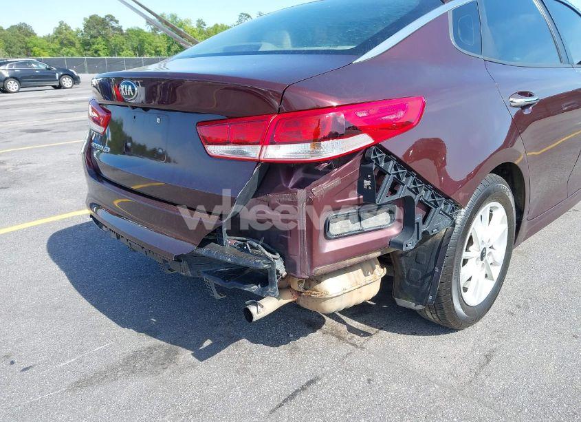 Photo 19 of 2018 Kia Optima LX (VIN 5XXGT4L30JG250681)