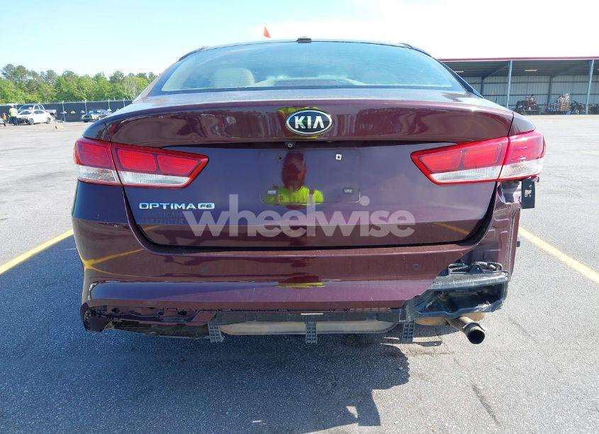 Photo 20 of 2018 Kia Optima LX (VIN 5XXGT4L30JG250681)