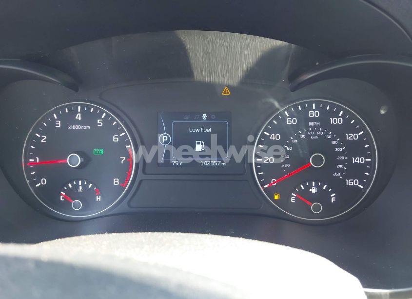 Photo 7 of 2018 Kia Optima LX (VIN 5XXGT4L30JG250681)