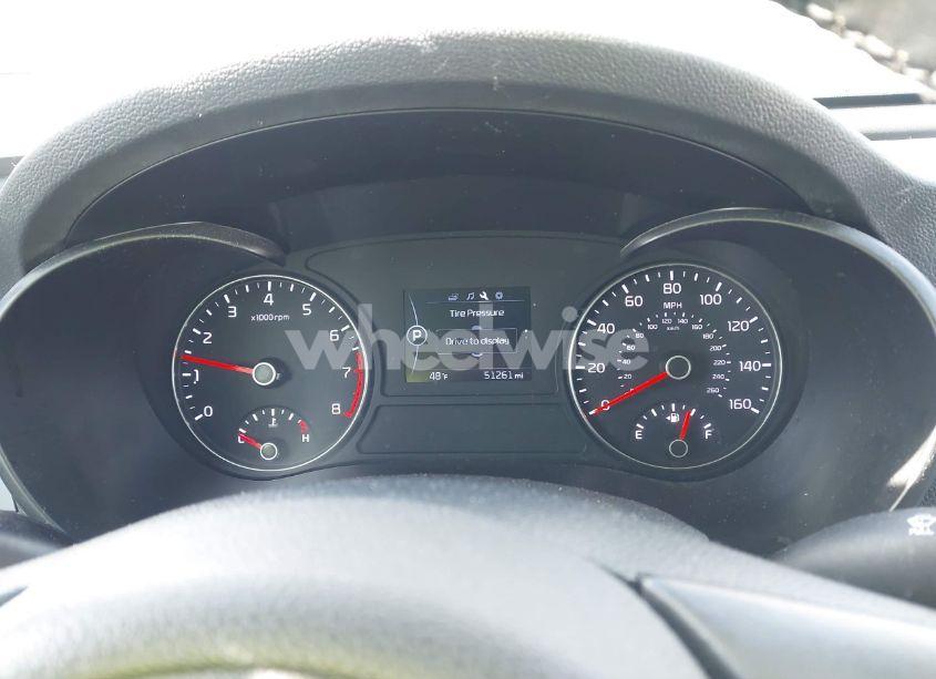 Photo 7 of 2018 Kia Optima S (VIN 5XXGT4L30JG253032)