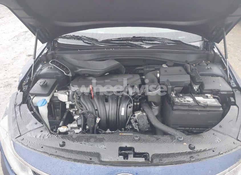 Photo 10 of 2018 Kia Optima LX (VIN 5XXGT4L30JG263690)