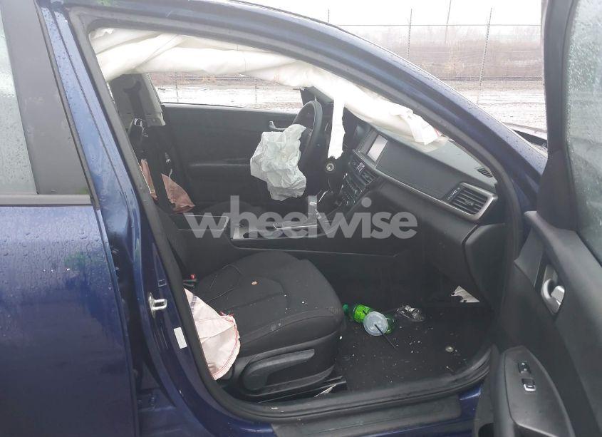 Photo 5 of 2018 Kia Optima LX (VIN 5XXGT4L30JG263690)