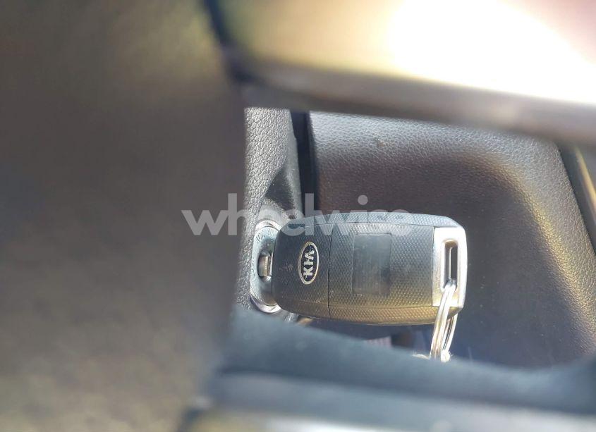 Photo 11 of 2018 Kia Optima LX (VIN 5XXGT4L30JG267187)