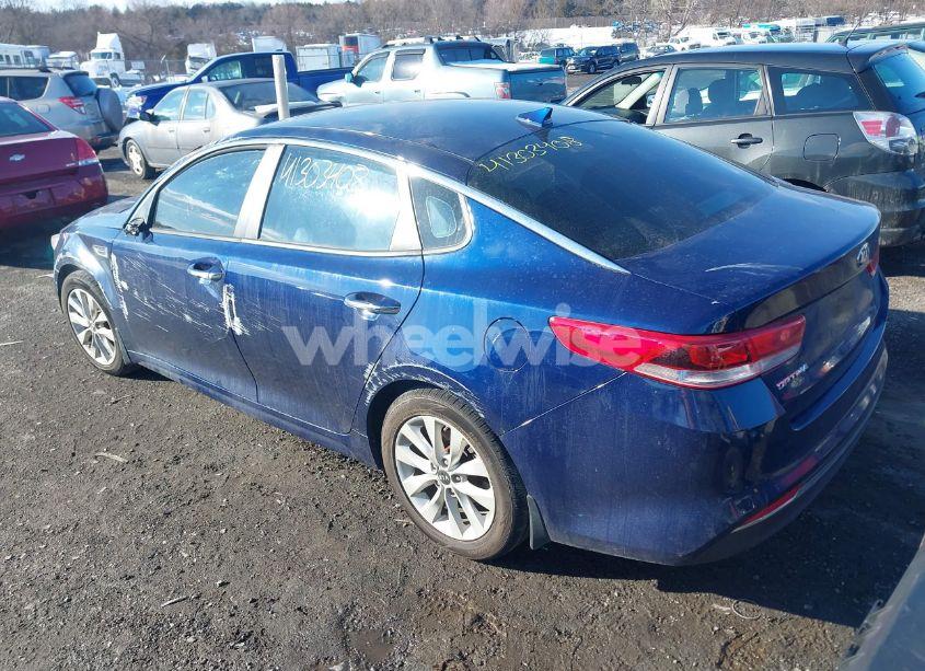 Photo 3 of 2018 Kia Optima LX (VIN 5XXGT4L30JG267187)