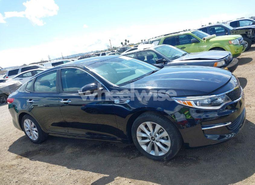 Photo 13 of 2018 Kia Optima LX (VIN 5XXGT4L30JG269859)
