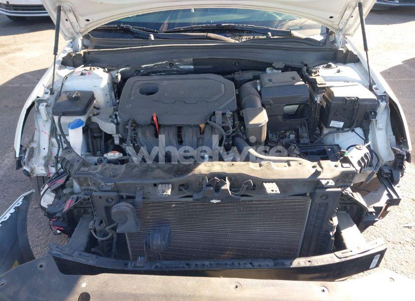 Photo 10 of 2018 Kia Optima LX (VIN 5XXGT4L30JG271255)