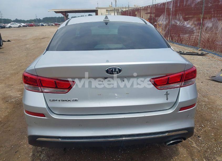 Photo 17 of 2019 Kia Optima LX (VIN 5XXGT4L30KG282063)