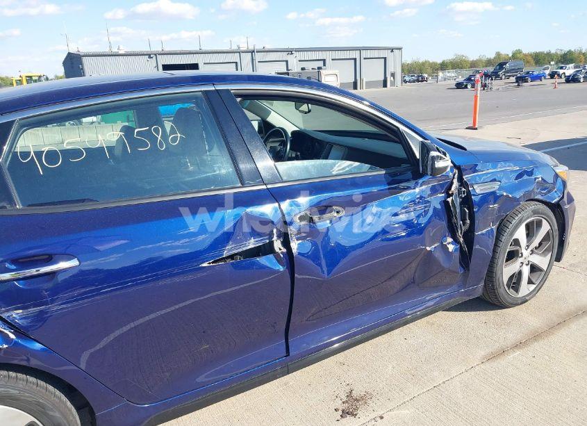 Photo 6 of 2019 Kia Optima S (VIN 5XXGT4L30KG283780)