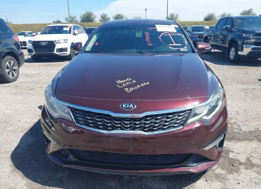 Photo 12 of 2019 Kia Optima LX (VIN 5XXGT4L30KG285450)