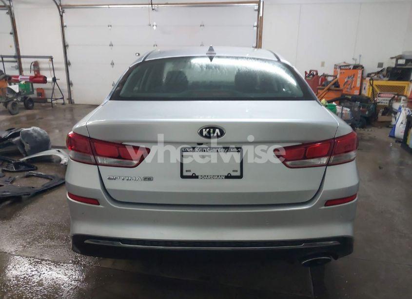 Photo 17 of 2019 Kia Optima LX (VIN 5XXGT4L30KG290244)