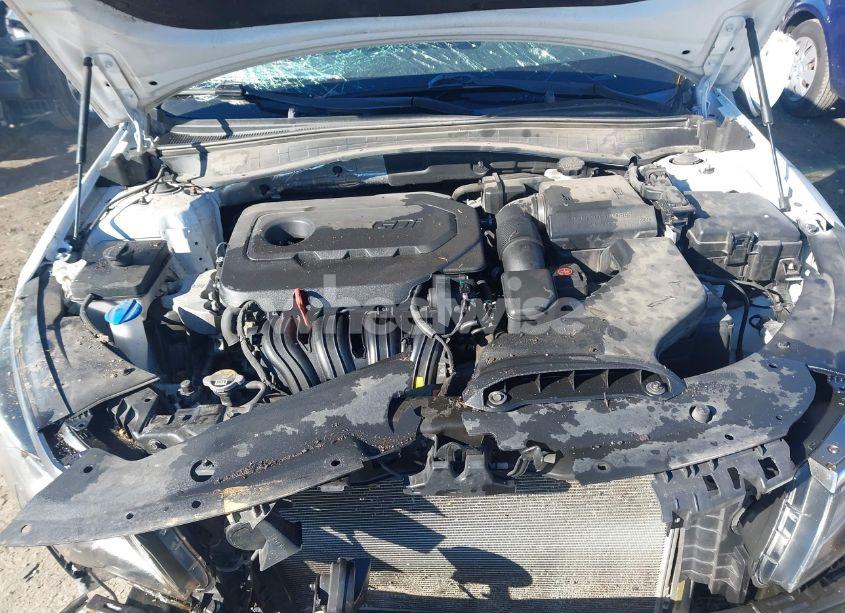 Photo 10 of 2019 Kia Optima LX (VIN 5XXGT4L30KG299090)