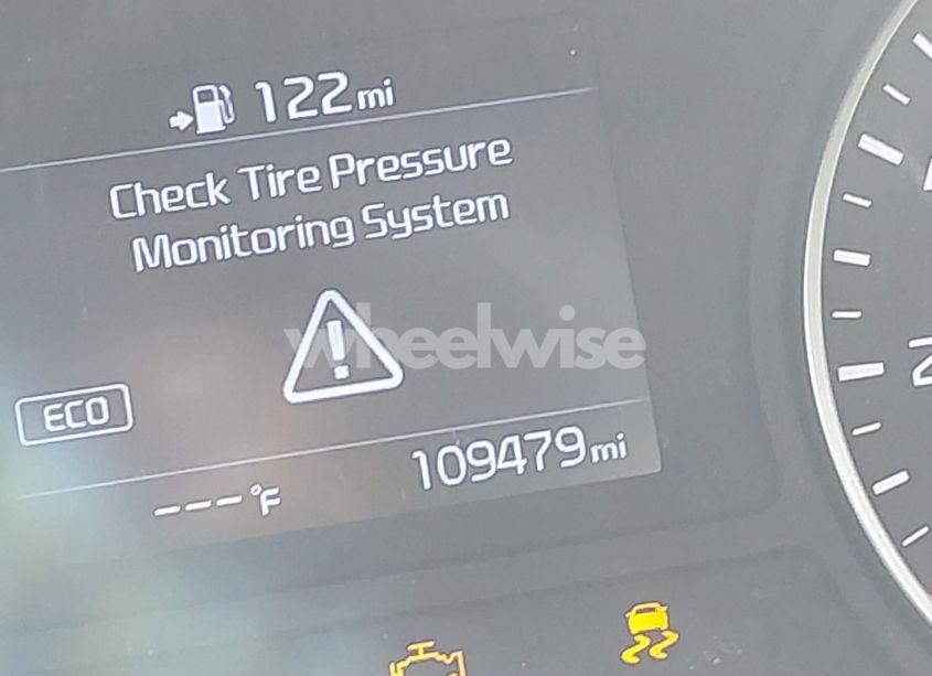 Photo 16 of 2019 Kia Optima LX (VIN 5XXGT4L30KG299090)