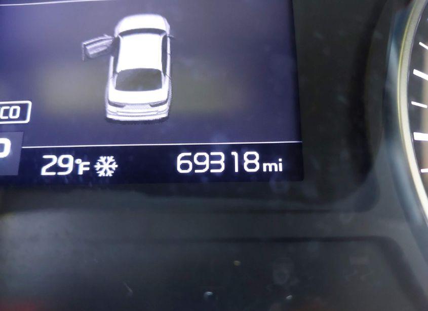 Photo 16 of 2019 Kia Optima LX (VIN 5XXGT4L30KG299378)