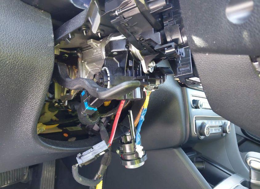 Photo 18 of 2019 Kia Optima LX (VIN 5XXGT4L30KG299378)