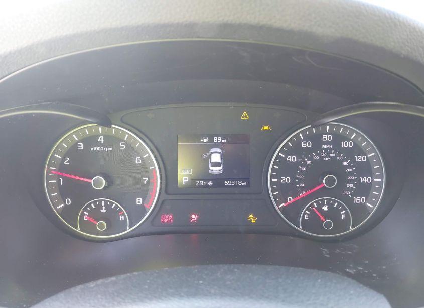 Photo 7 of 2019 Kia Optima LX (VIN 5XXGT4L30KG299378)