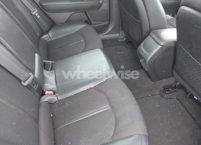 Photo 8 of 2019 Kia Optima S (VIN 5XXGT4L30KG302263)