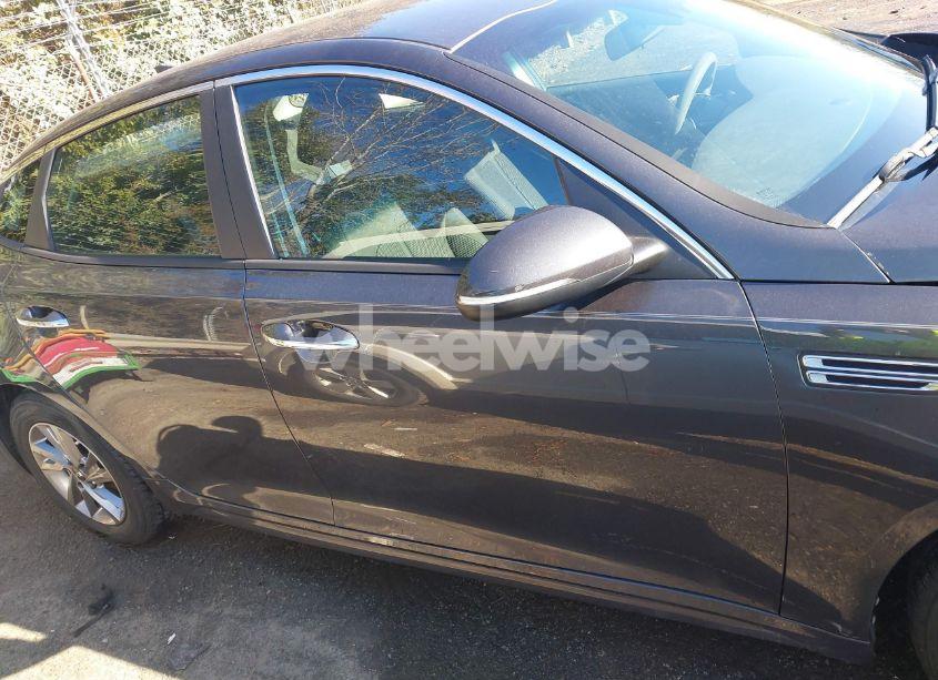 Photo 13 of 2019 Kia Optima LX (VIN 5XXGT4L30KG308497)