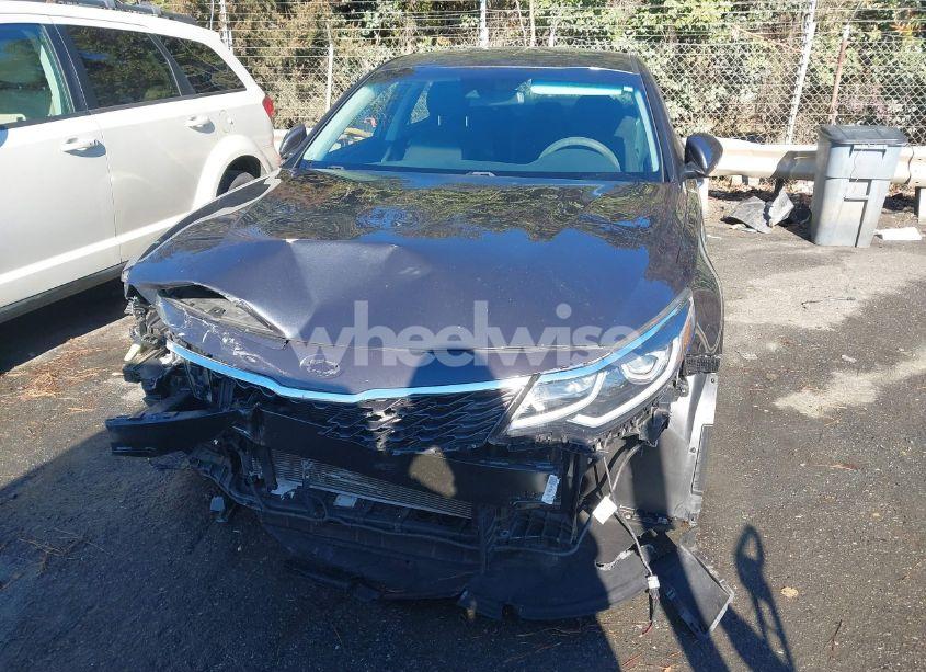 Photo 6 of 2019 Kia Optima LX (VIN 5XXGT4L30KG308497)