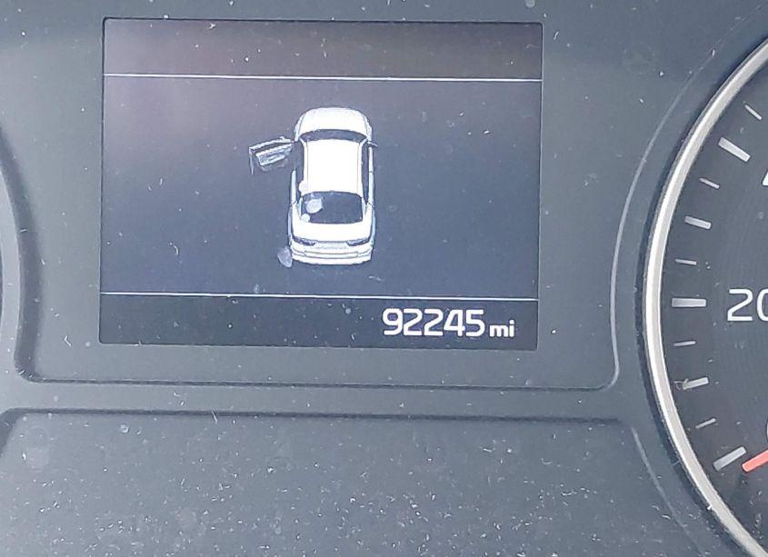 Photo 7 of 2019 Kia Optima LX (VIN 5XXGT4L30KG309262)