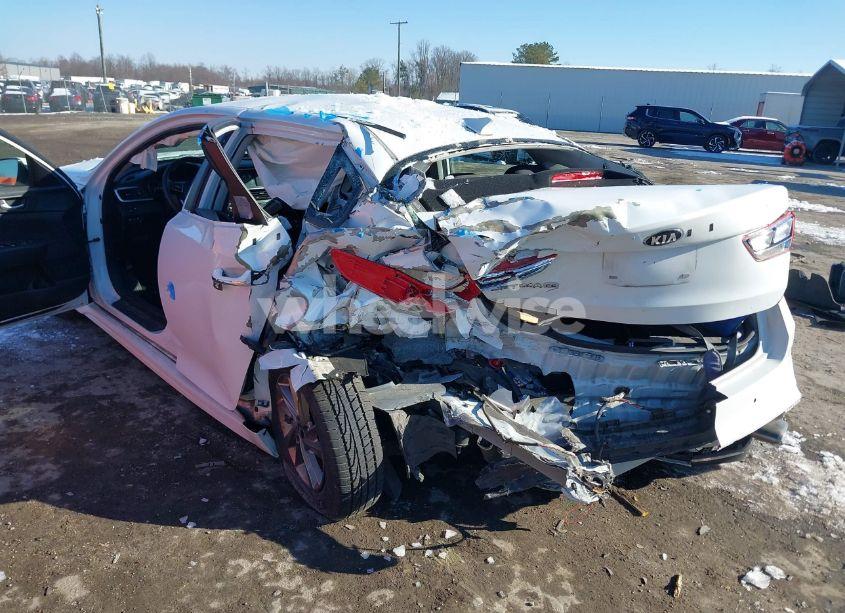 Photo 6 of 2019 Kia Optima LX (VIN 5XXGT4L30KG326093)