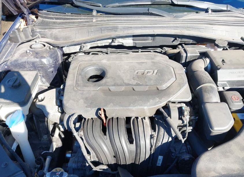 Photo 10 of 2019 Kia Optima S (VIN 5XXGT4L30KG328071)