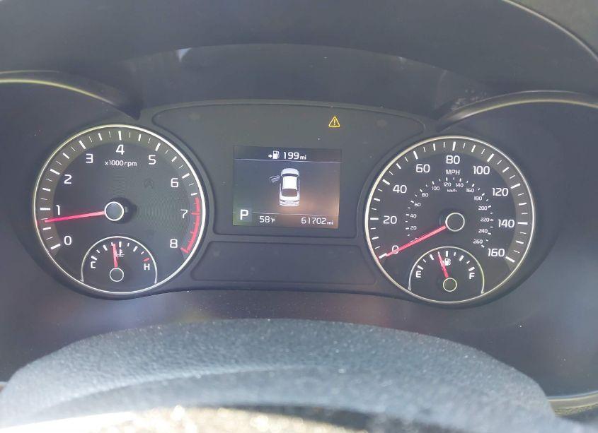 Photo 7 of 2019 Kia Optima S (VIN 5XXGT4L30KG328071)