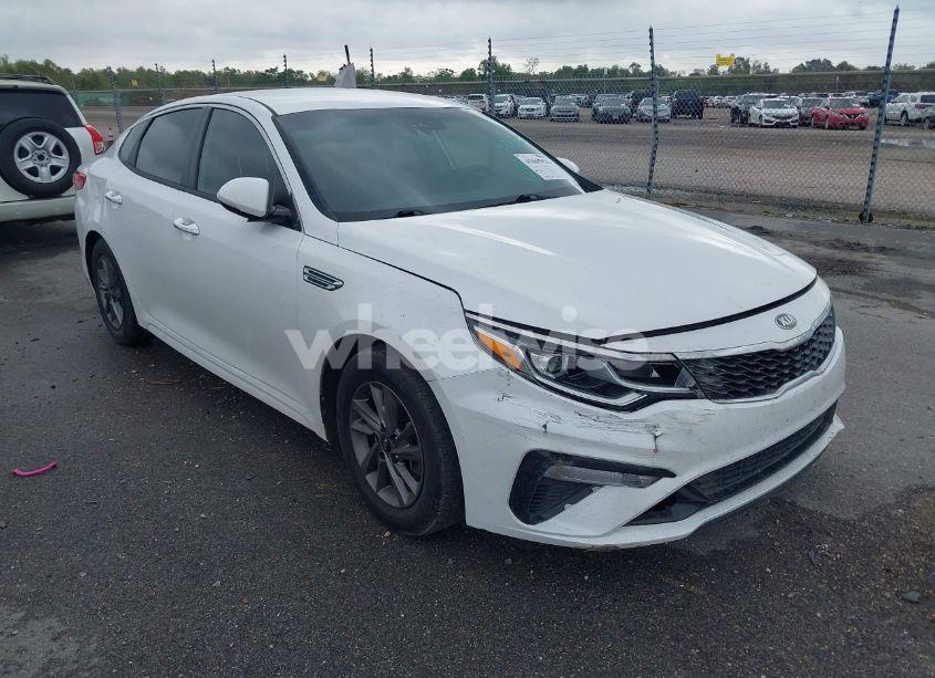 Photo 6 of 2019 Kia Optima LX (VIN 5XXGT4L30KG336770)