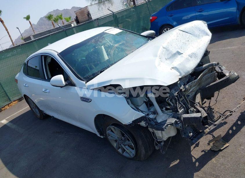 2019 Kia Optima LX (VIN 5XXGT4L30KG342892) main photo