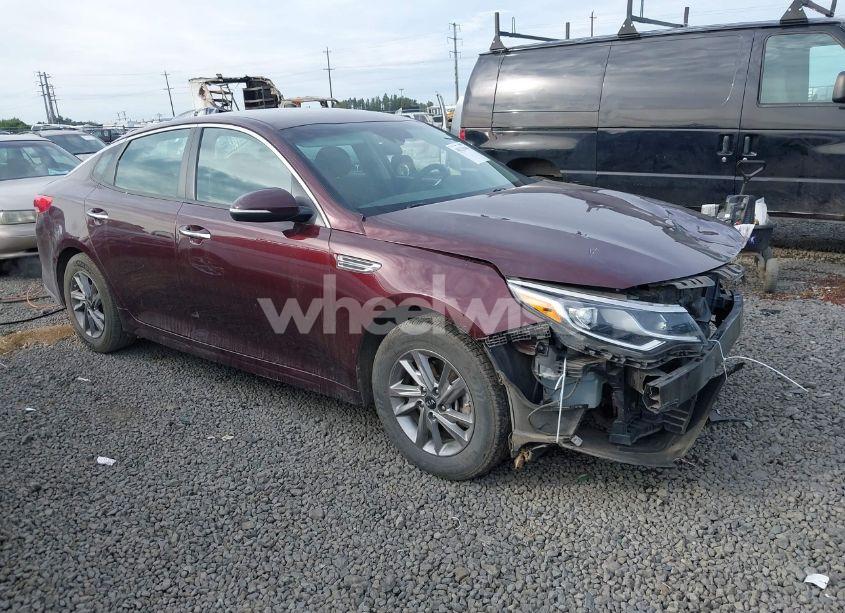 2019 Kia Optima LX (VIN 5XXGT4L30KG343170) main photo