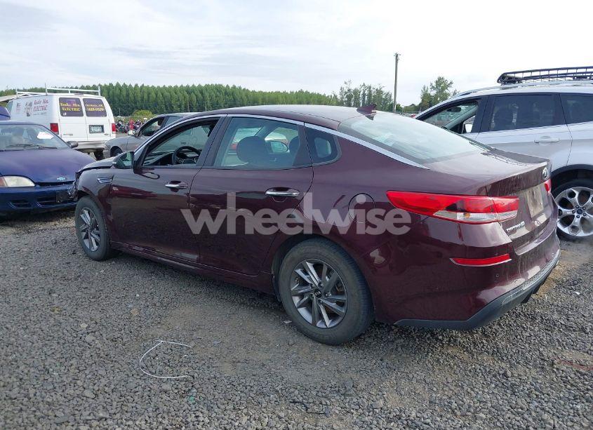 Photo 3 of 2019 Kia Optima LX (VIN 5XXGT4L30KG343170)