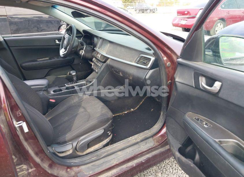 Photo 5 of 2019 Kia Optima LX (VIN 5XXGT4L30KG343170)