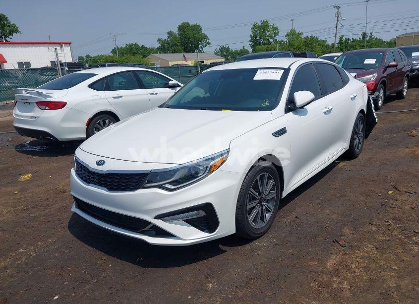 Photo 12 of 2019 Kia Optima LX (VIN 5XXGT4L30KG348112)