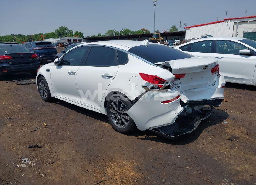 Photo 3 of 2019 Kia Optima LX (VIN 5XXGT4L30KG348112)