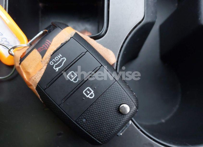 Photo 11 of 2019 Kia Optima LX (VIN 5XXGT4L30KG350622)