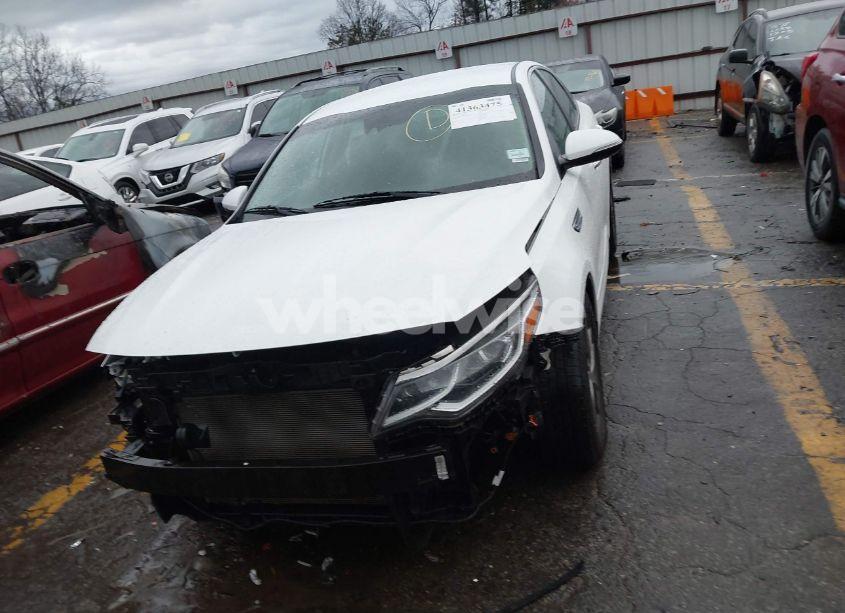 Photo 12 of 2019 Kia Optima LX (VIN 5XXGT4L30KG350622)