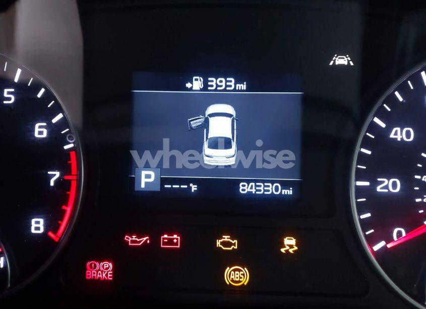 Photo 15 of 2019 Kia Optima LX (VIN 5XXGT4L30KG350622)