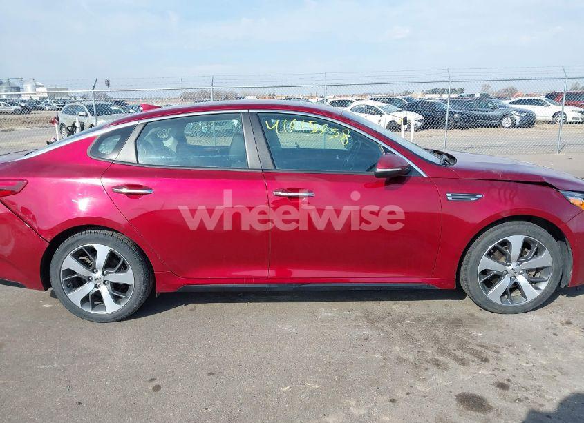 Photo 13 of 2019 Kia Optima S (VIN 5XXGT4L30KG354234)
