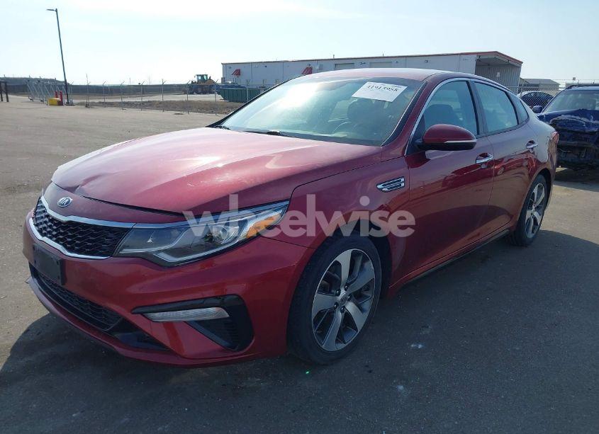 Photo 2 of 2019 Kia Optima S (VIN 5XXGT4L30KG354234)