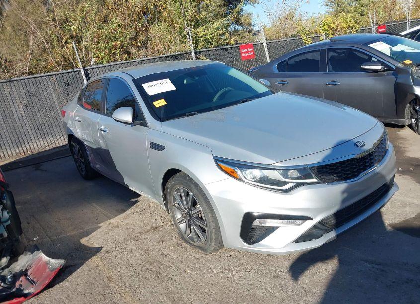 2019 Kia Optima LX (VIN 5XXGT4L30KG355562) main photo
