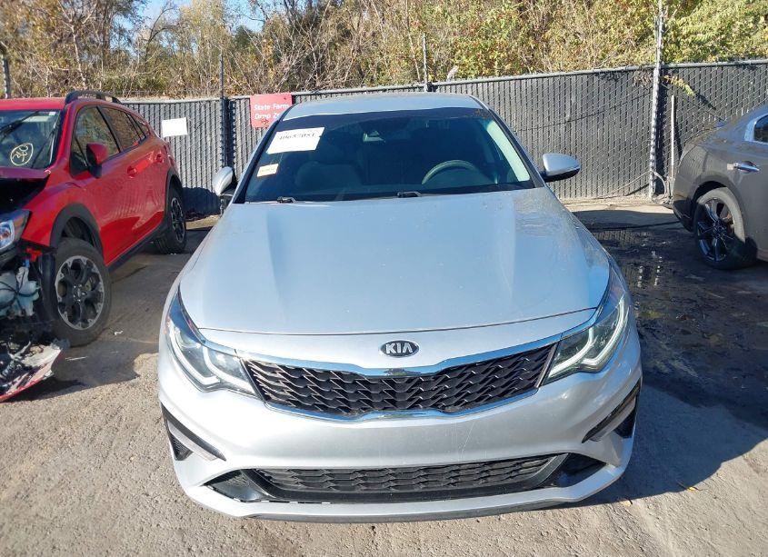 Photo 13 of 2019 Kia Optima LX (VIN 5XXGT4L30KG355562)