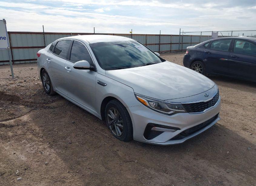 2019 Kia Optima LX (VIN 5XXGT4L30KG376038) main photo