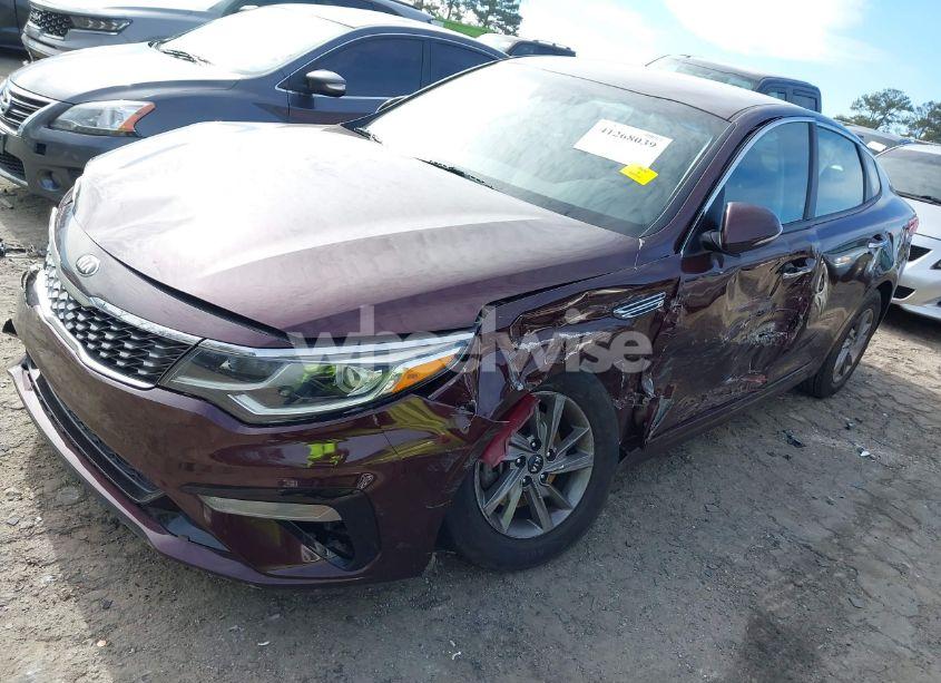 Photo 2 of 2020 Kia Optima LX (VIN 5XXGT4L30LG385890)